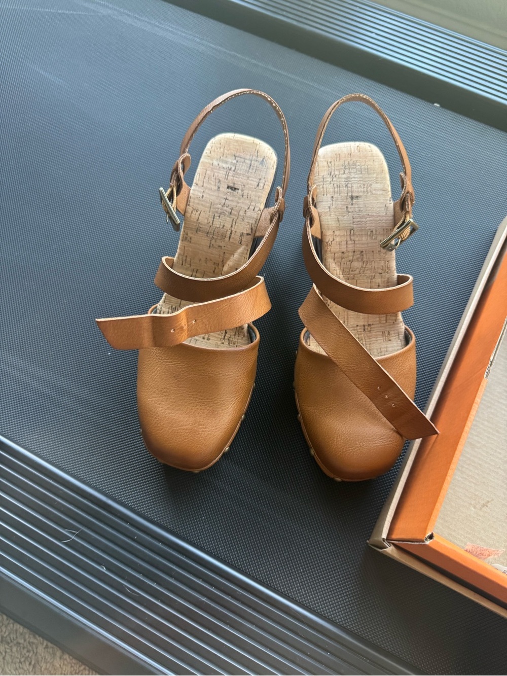 Kork-Ease Brown Leather Platform Clog Sandals - Picture 3 of 5